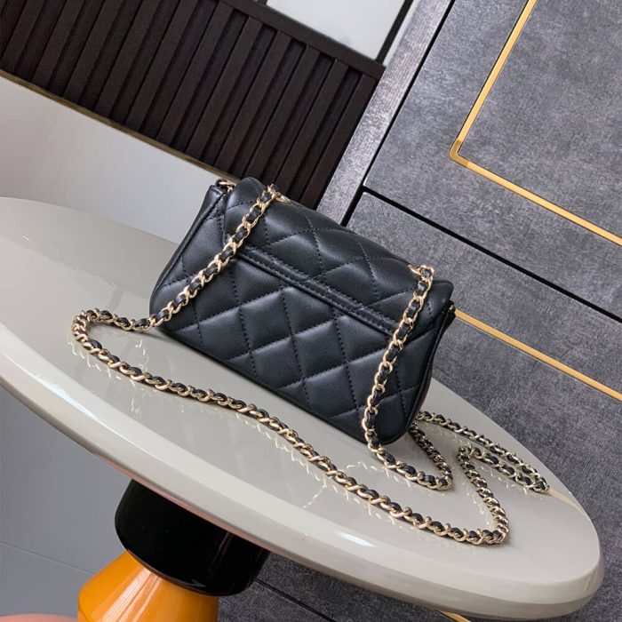 Chanel Clutch with Chain(HIGH-END GRADE) - Image 4