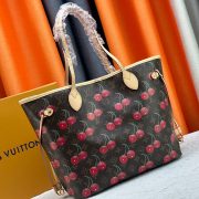 LV x TM Neverfull MM - Image 4