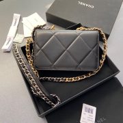 CHANEL 19 Wallet on Chain(high-end grade) - Image 4