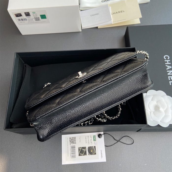 CHANEL Classic Wallet On Chain(high-end grade) - Image 4