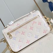 LV POCHETTE M??TIS EAST WEST(HIGH-END GRADE) - Image 4