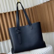 LV Low Key Cabas MM(high-end grade) - Image 4