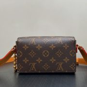 LV Steamer Wearable Wallet - Image 4