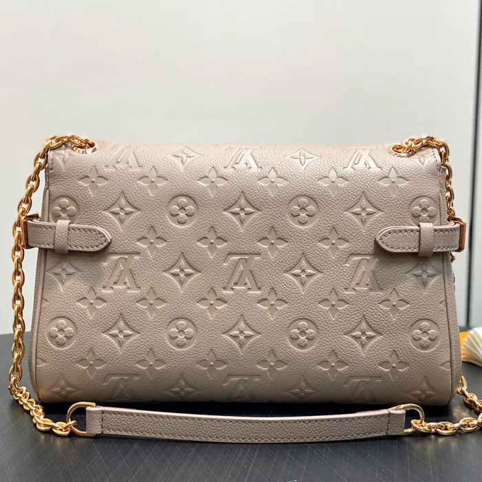 LV Anytime Flap Bag(high-end grade) - Image 4