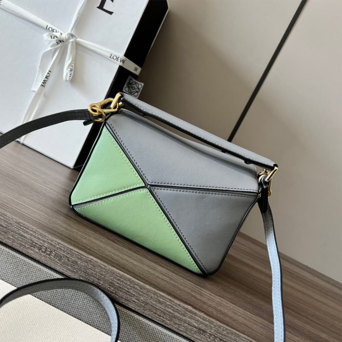 LOEWE Mini Puzzle bag - Image 4
