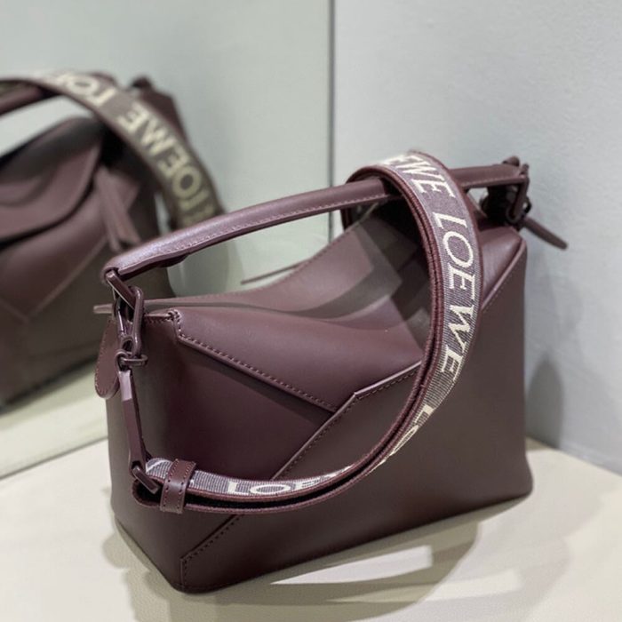 LOEWE Small Puzzle Bag - Image 4