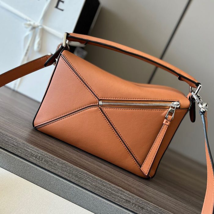 LOEWE Small Puzzle Bag - Image 4