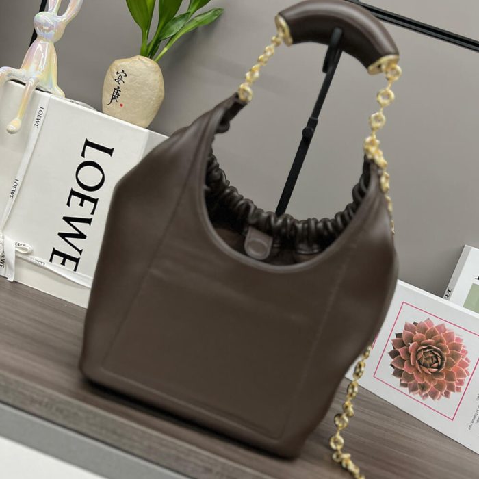 Loewe Small Squeeze bag in nappa lambskin - Image 4