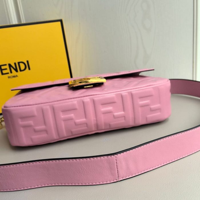 Fendi Baguette - Image 4