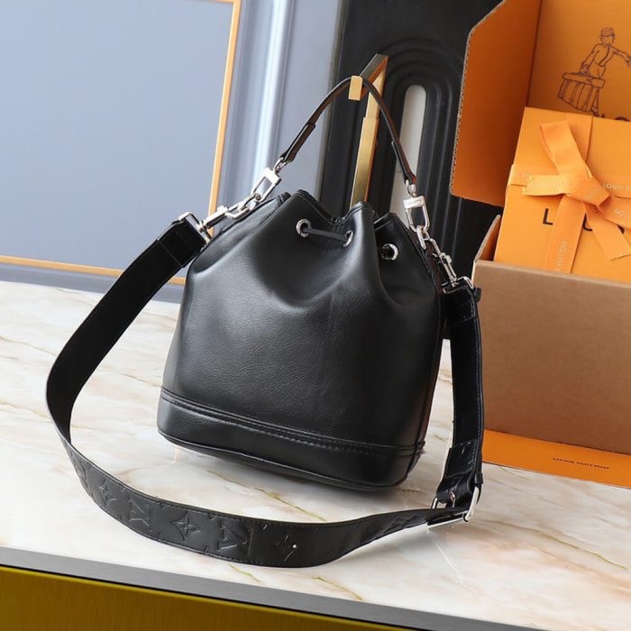 LV Noe Cargo - Image 4