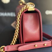 Chevron Boy Chanel Handbag - Image 4