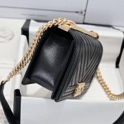 Chevron Caviar Boy Chanel Handbag - Image 4