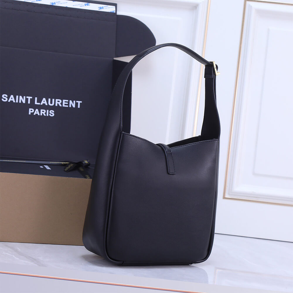 4-77-4.jpg SMALL LE 5 ?? 7 SUPPLE IN SMOOTH LEATHER - Image 4