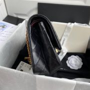 CHANEL 2.55 HANDBAG - Image 4