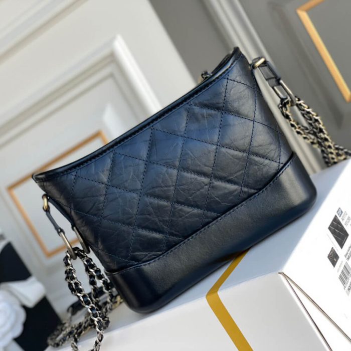 CHANEL'S GABRIELLE SMALL HOBO BAG - Image 4