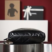 CHANEL 22 Handbag - Image 5