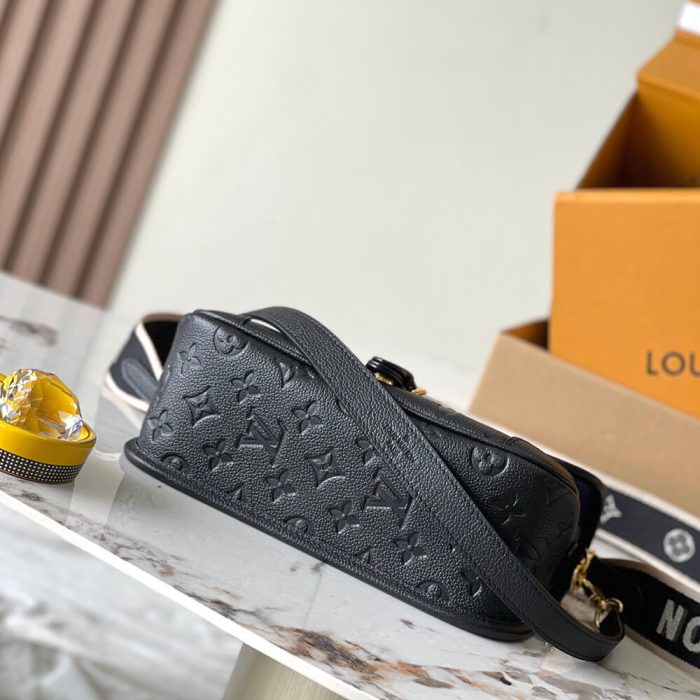 LV Diane - Image 5
