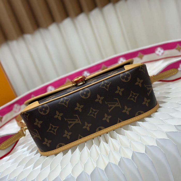LV Diane - Image 5