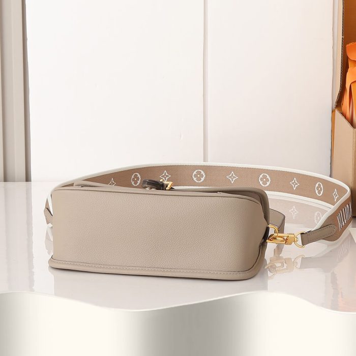 LV Diane - Image 5