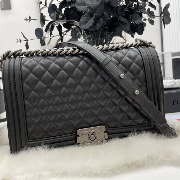 LARGE BOY CHANEL HANDBAG - Image 5