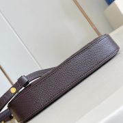 LV Easy Pouch - Image 5