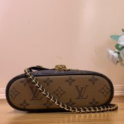 LV Vanity Chain Pouch(HIGH-END GRADE) - Image 5