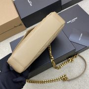 COLLEGE MEDIUM CHAIN BAG IN QUILTED LEATHER - Image 5