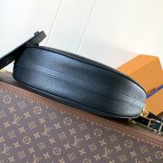 LV  Loop Hobo - Image 5