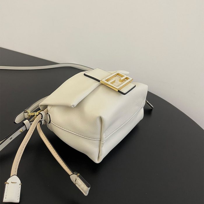 Fendi Mamma Baguette Small(high-end grade) - Image 5