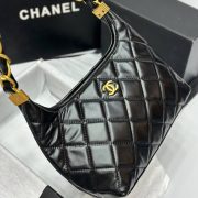CHANEL HOBO BAG - Image 5