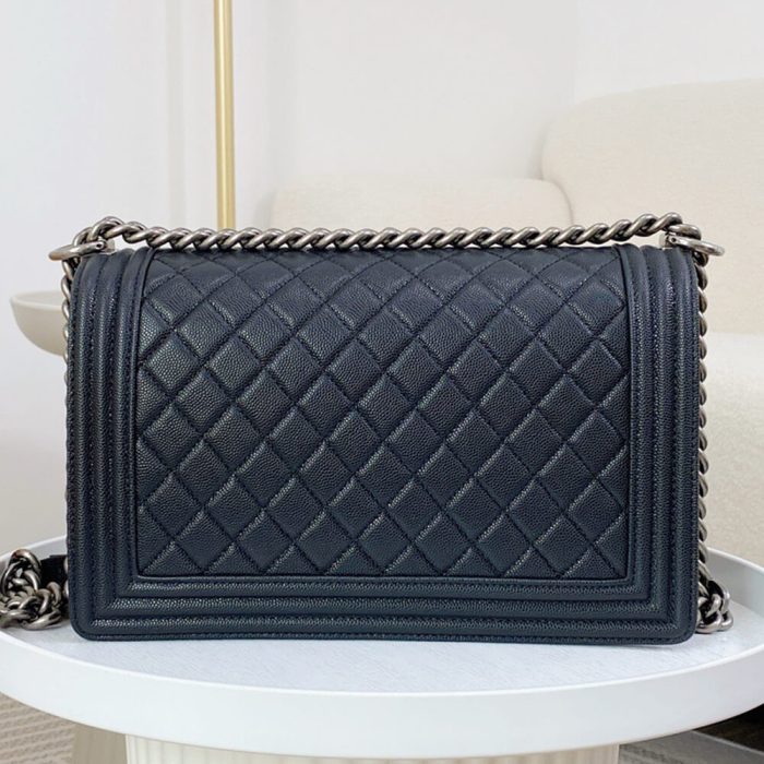 LARGE BOY CHANEL HANDBAG(HIGH-END GRADE) - Image 5