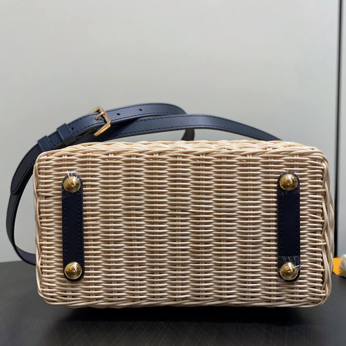 LV Capucines BB(HIGH-END GRADE) - Image 5