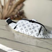 LV Rush Bumbag - Image 5