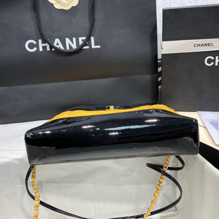 CHANEL 31 Mini Shopping Bag - Image 5