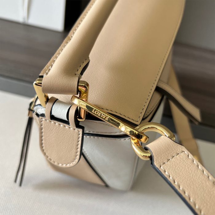 LOEWE Small Puzzle Bag - Image 5