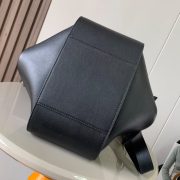 LOEWE Small Hammock bag in soft grained calfskin - Image 5
