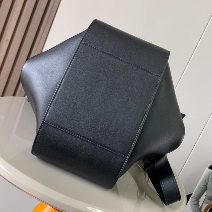 LOEWE Small Hammock bag in soft grained calfskin - Image 5