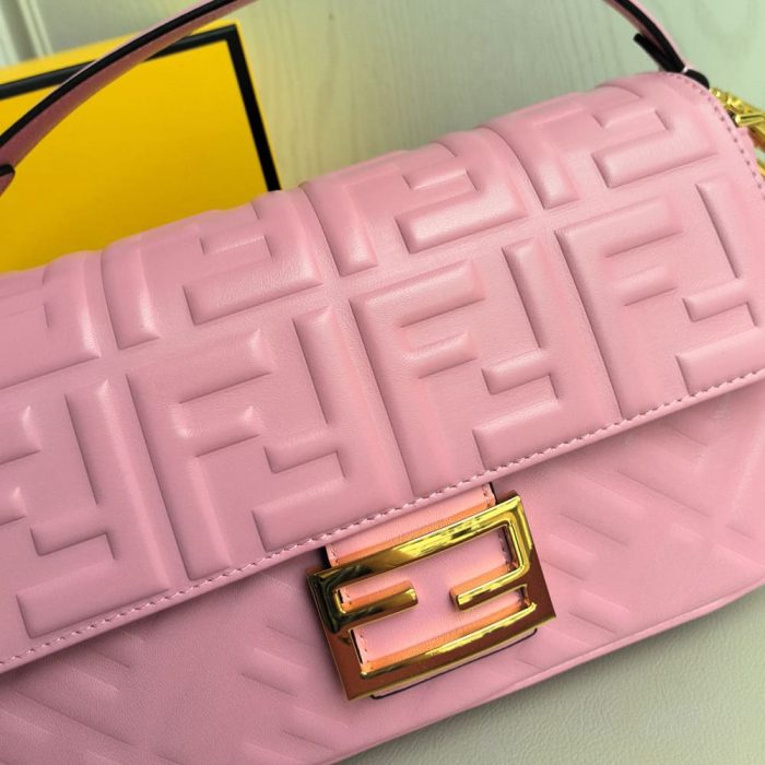 Fendi Baguette - Image 5
