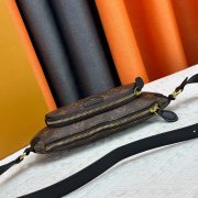 LV Keepit - Image 5