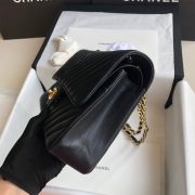Chanel Classic Chevron Medium Flap - Image 5