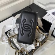 Chanel VANITY WITH CHAIN - Image 5
