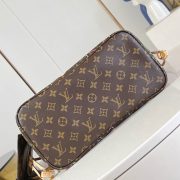 LV x TM Neverfull MM - Image 5