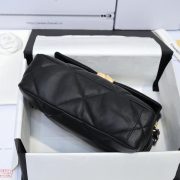 CHANEL 19 HANDBAG - Image 5