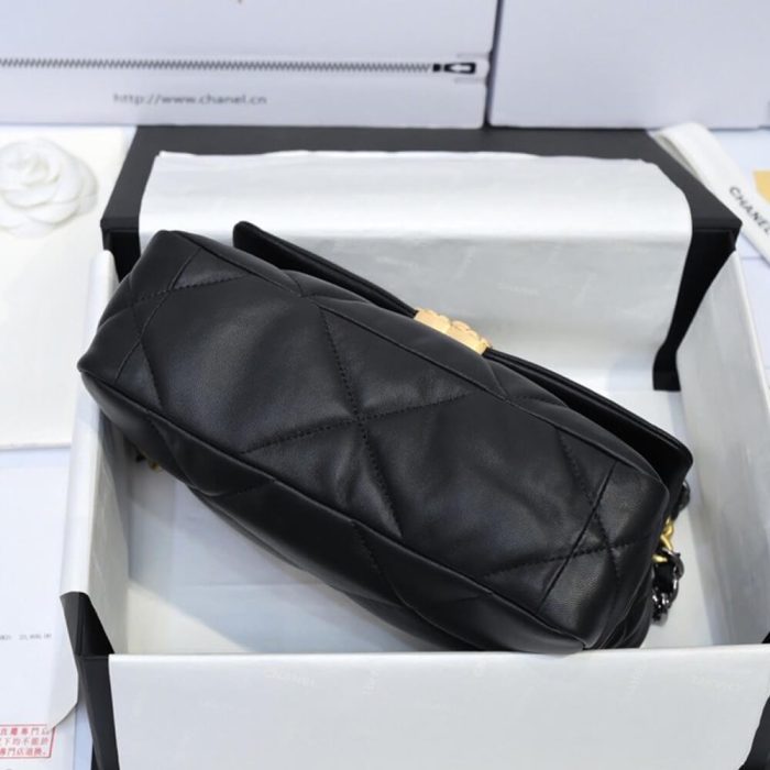 CHANEL 19 HANDBAG - Image 5