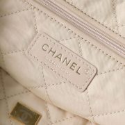 CHANEL 22 Small Handbag - Image 6