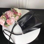 LV NEONOE MM - Image 6