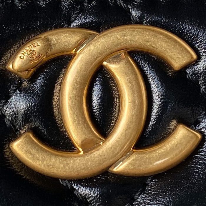 CHANEL MINI FLAP(HIGH-END GRADE) - Image 6