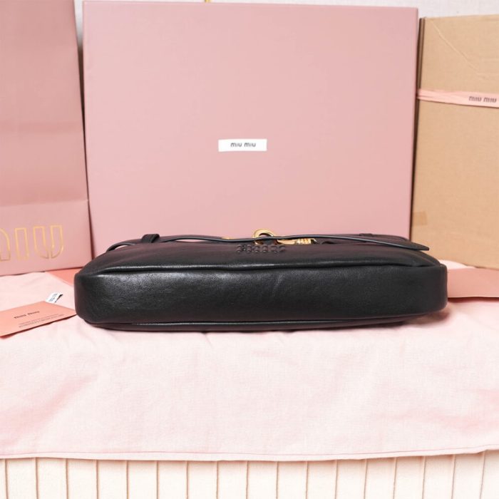 MIUMIU Regular Aventure nappa leather bag(HIGH-END GRADE) - Image 6
