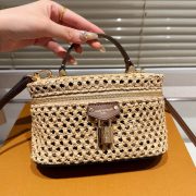 LV Vanity Chain Pouch(high-end grade) - Image 6