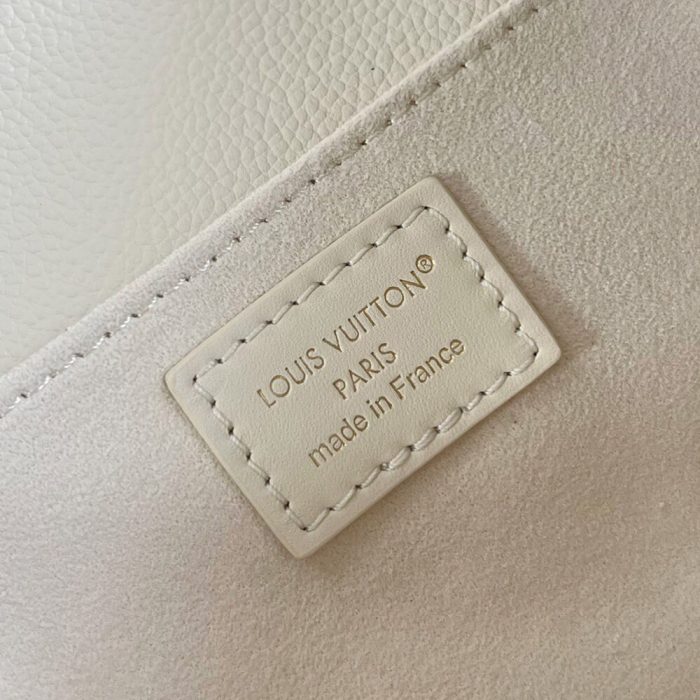 LV POCHETTE M??TIS EAST WEST(HIGH-END GRADE) - Image 6
